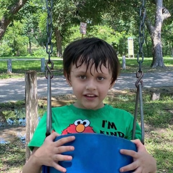 Sonia Reyna - Poshmark Profile Picture of Sonia Reyna (@alabito) on Poshmark