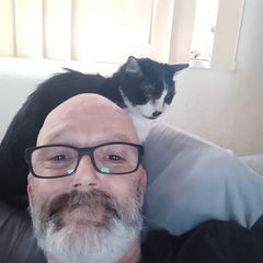 Profile Picture of scottballou2 (@scottballou2) on Tiktok