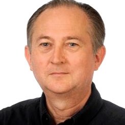 Profile Picture of Dave Reynolds (@DaveReynolds2) on Twitter