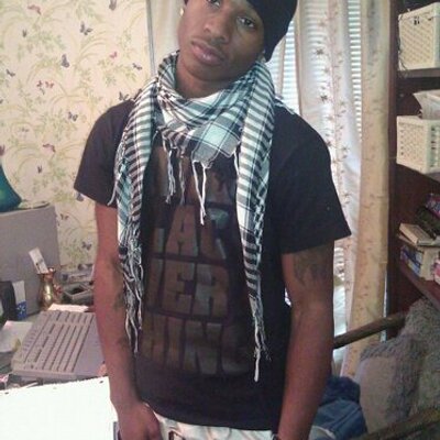 Profile Picture of Jacques Roberts (@pc_paperchasin) on Twitter