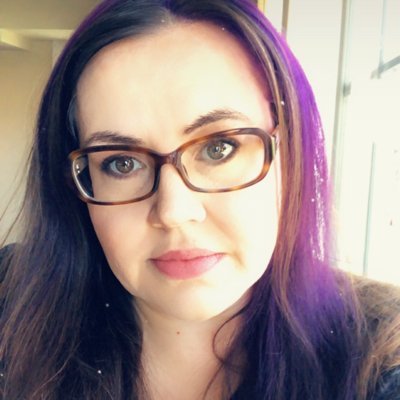Profile Picture of Ellis Leigh (@ellis_writes) on Twitter