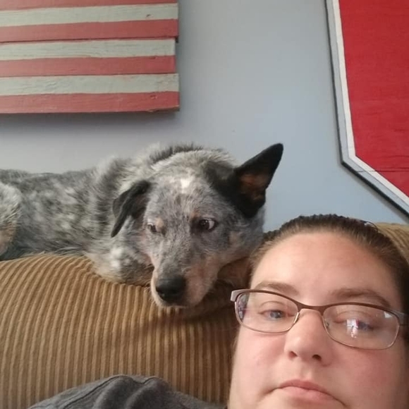 Profile Picture of Amanda Hamrick (@ford_chick_87) on Poshmark