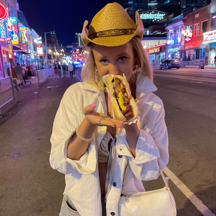 Profile Picture of Julia Marshall (@@juliiamarshall) on Tiktok