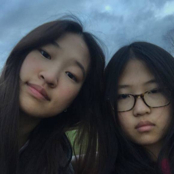 Profile Picture of Lisa Baek (@lisabaek04) on Poshmark