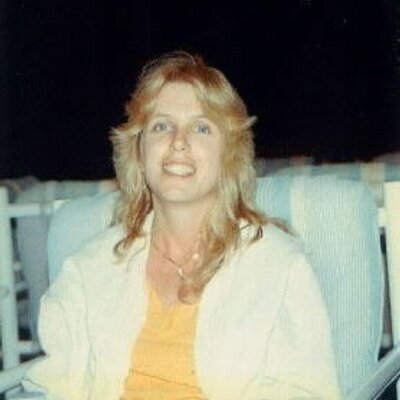 Profile Picture of Dawn Peer (@DawnCarrie66) on Twitter