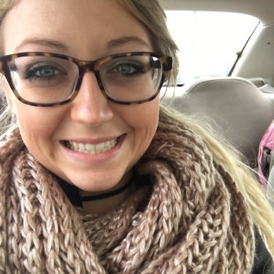 Profile Picture of Sarah Watson (@1017SparklesBih) on Twitter