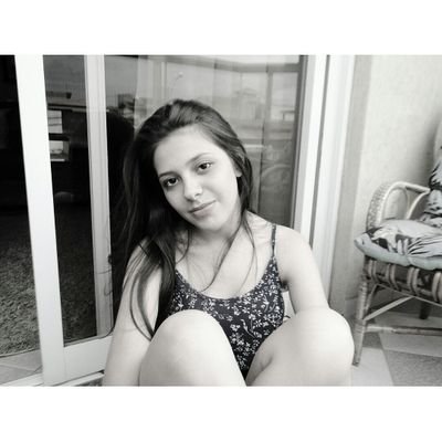Profile Picture of Déborah (@@DeboraahSerpa) on Twitter