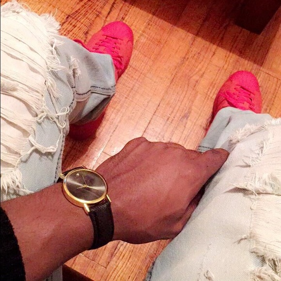 Profile Picture of Wid Shocker (@fuzzydudd) on Poshmark