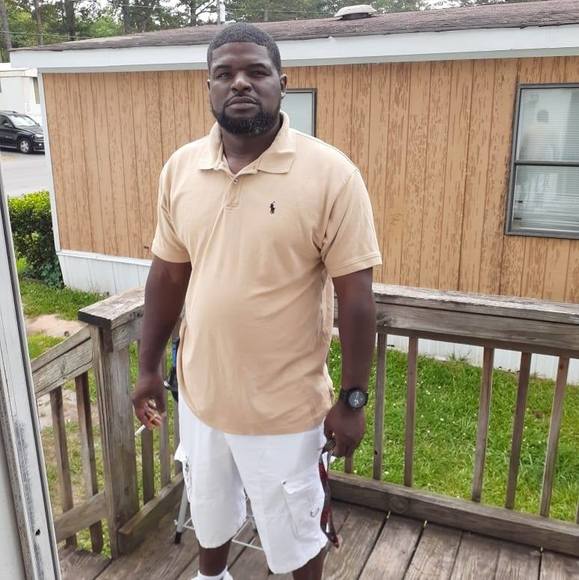 Profile Picture of Jeff jr. Nance (@njeffjr) on Poshmark