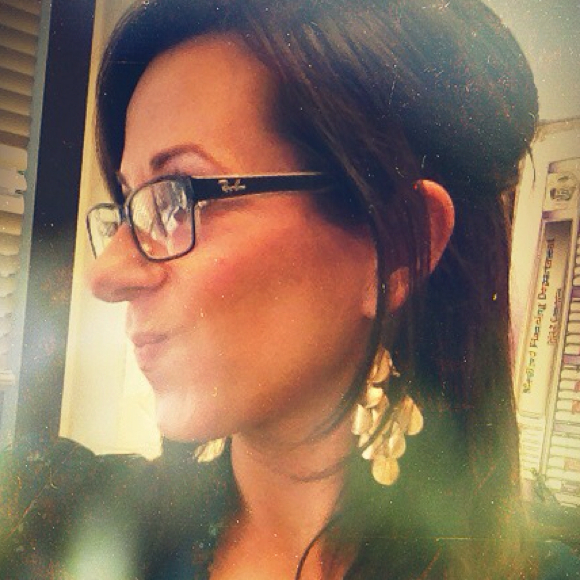 Profile Picture of Carly Guillory (@camber11) on Poshmark