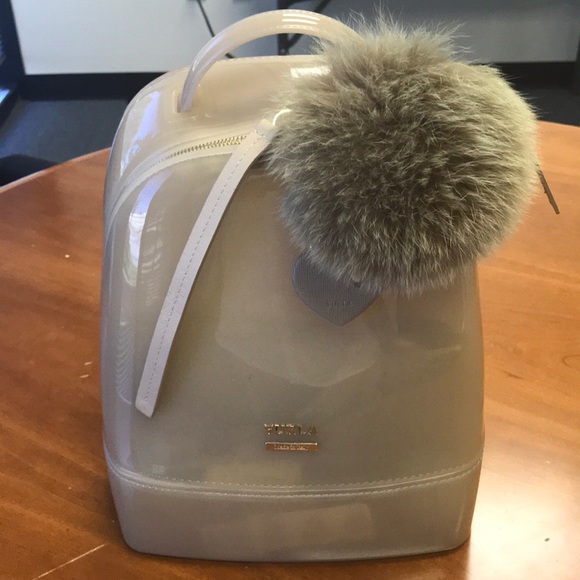 Profile Picture of C Witherspoon (@cmwitherspoon) on Poshmark