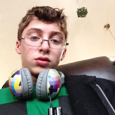 Profile Picture of Zachary Sigler (@Steve100000013) on Twitter