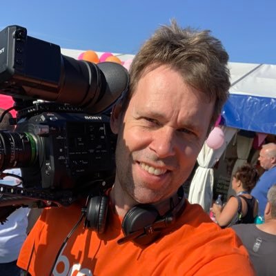 Profile Picture of Chris Gillooly (@CameramanChrisG) on Twitter