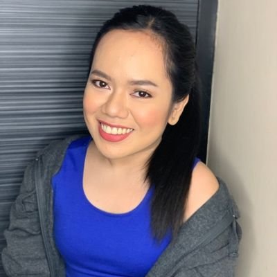 Profile Picture of Jo Berry (@tinyhedwig) on Twitter