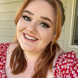 Profile Picture of Emily Pearson (@empearsonhair) on Instagram