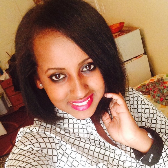 Profile Picture of Tsion Zewde (@meskerem50) on Poshmark