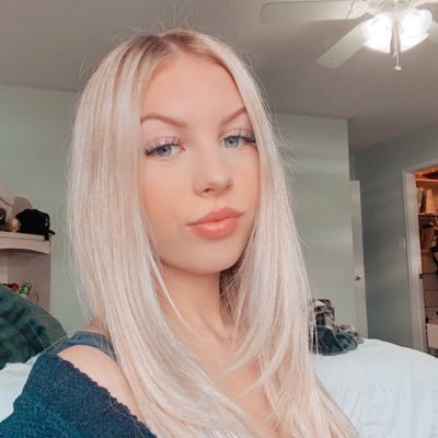 Profile Picture of Ally Furlotte (@allyfurlottee) on Twitter