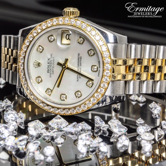 Profile Picture of Elizabeth Makievsky (@ermitage) on Poshmark