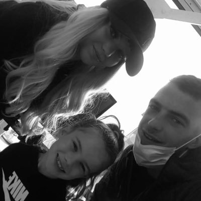 Profile Picture of Kim Eccles (@KimEccles8) on Twitter