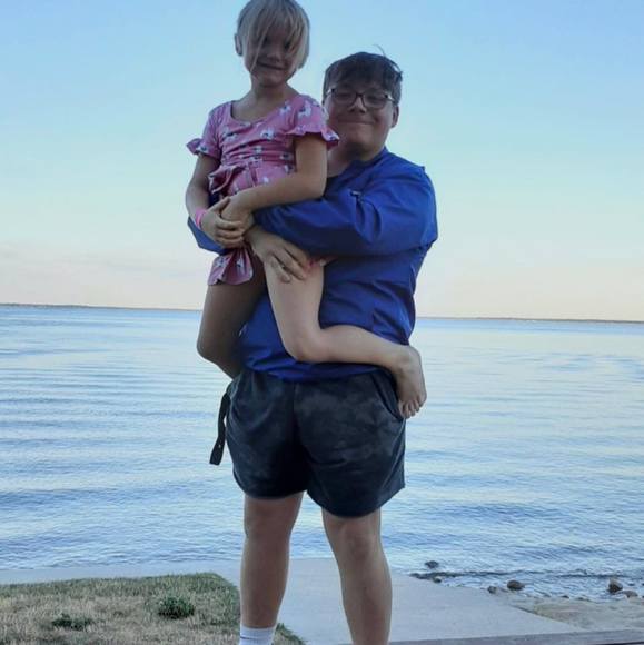 Profile Picture of Matthew Pongracz (@matthewpongracz) on Poshmark