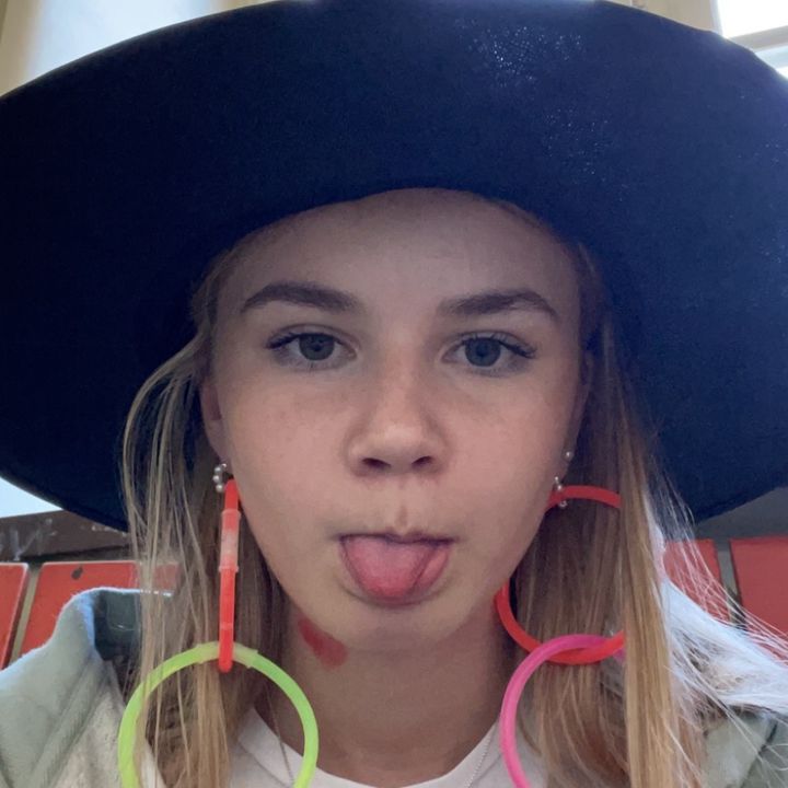 Profile Picture of Amanda (@amanda_hallgren) on Tiktok