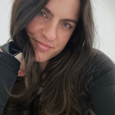 Profile Picture of Jessie MacDonald (@jessiemaconald) on Twitter