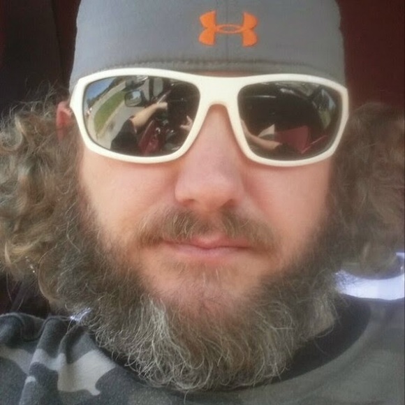 Profile Picture of Shawn Hancock (@shawnhancock90) on Poshmark