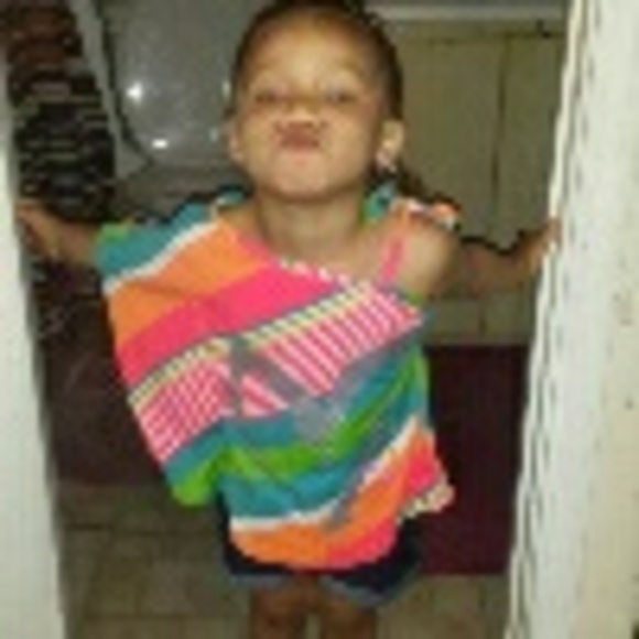 Profile Picture of Georgette Humphreys (@georgette1972) on Poshmark