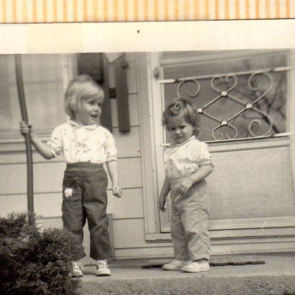 Profile Picture of Terry Hongo (@hongofam) on Poshmark