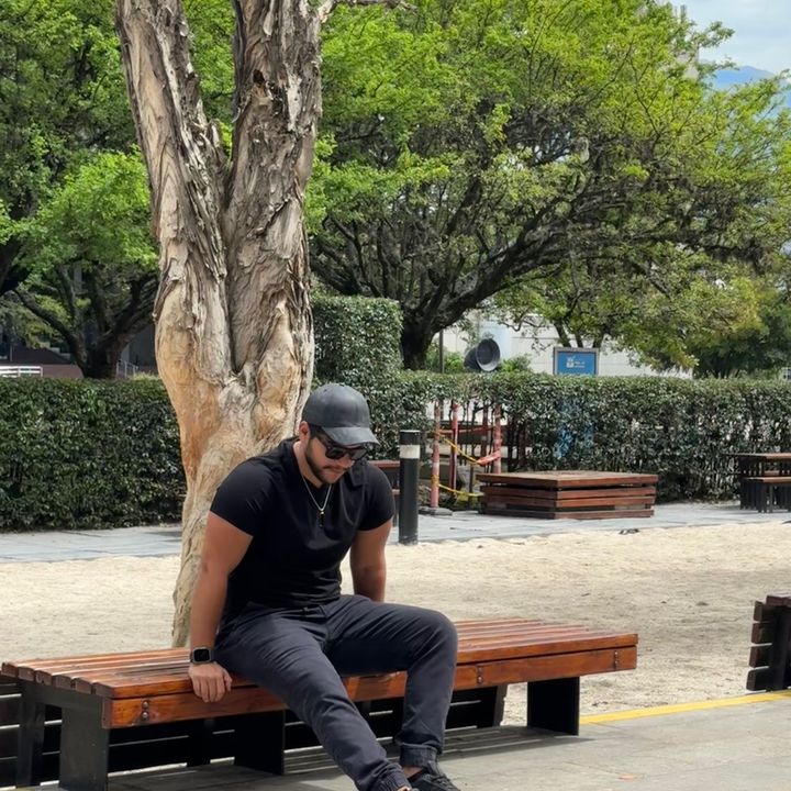 Profile Picture of Joseph (@josephcolmenares) on Tiktok