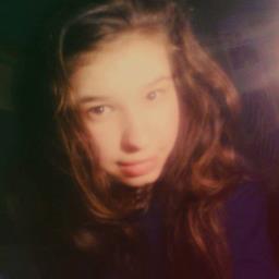 Profile Picture of Victoria Schneider (@VicSzabo2001) on Twitter