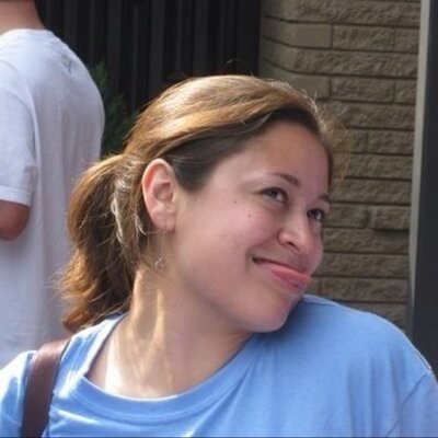 Profile Picture of Rosie Addison (@rosieposie83) on Twitter