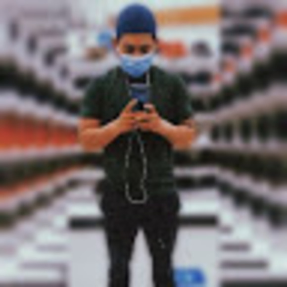 Profile Picture of David Sican (@davidsican1990) on Poshmark