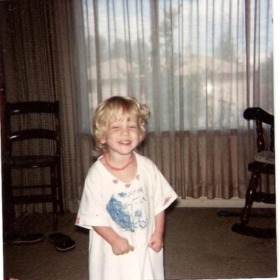 Tiredeyesthunderthighs - Twitter Profile Picture of Tiredeyesthunderthighs (@AdamWinans) on Twitter