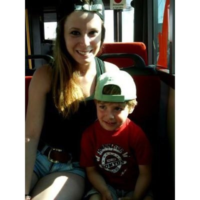 Profile Picture of  ❌ (@ManonRyan3) on Twitter