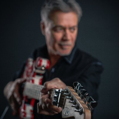 Profile Picture of Eddie Van Halen (@eddievanhalen) on Twitter