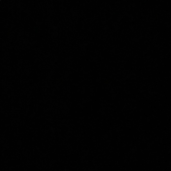 Profile Picture of Lauren Sirrs (@lauren_sirrs) on Poshmark