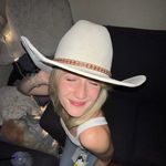 Profile Picture of sky (@skylar.bennett) on Instagram