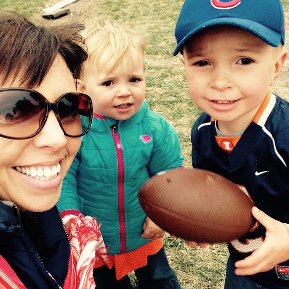 Profile Picture of Kristin Sandone (@jktmom7) on Poshmark