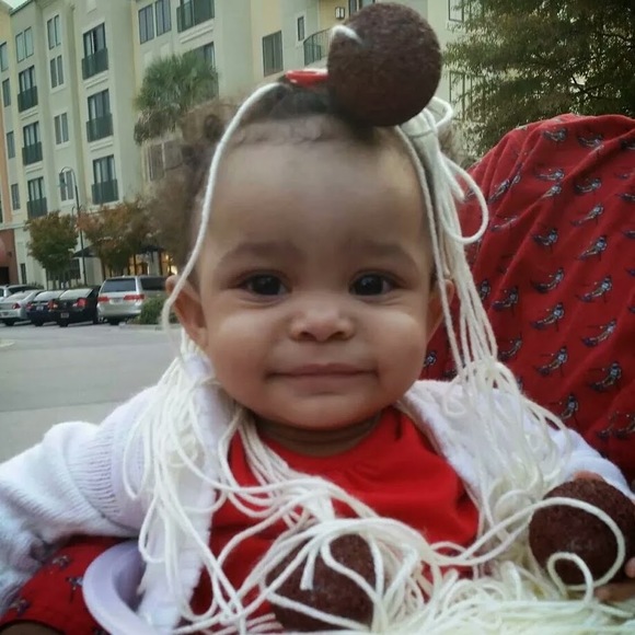 Profile Picture of Nette Nette (@nycchick46winte) on Poshmark