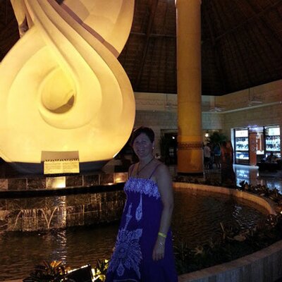 Profile Picture of Sharon Jarvis (@papouo) on Twitter