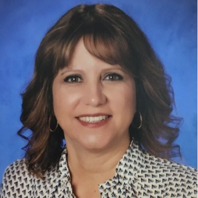 Profile Picture of Susan Sasse (@Sasseprincipal) on Twitter