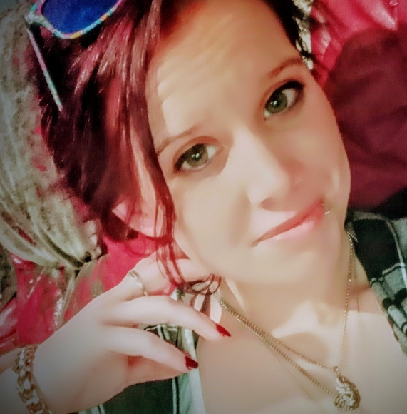 Profile Picture of Colton Blaine (@feleciablaine) on Poshmark