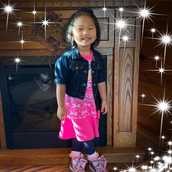 Profile Picture of Angie Gorman (@argorman) on Poshmark