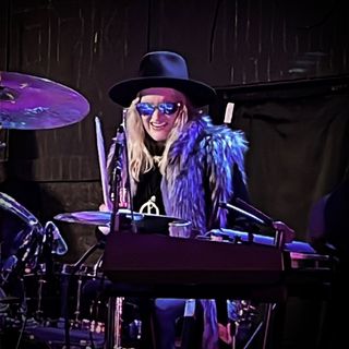 Debbie Flood - Drummer - Instagram Profile Picture of Debbie Flood - Drummer (@dflooddrums) on Instagram