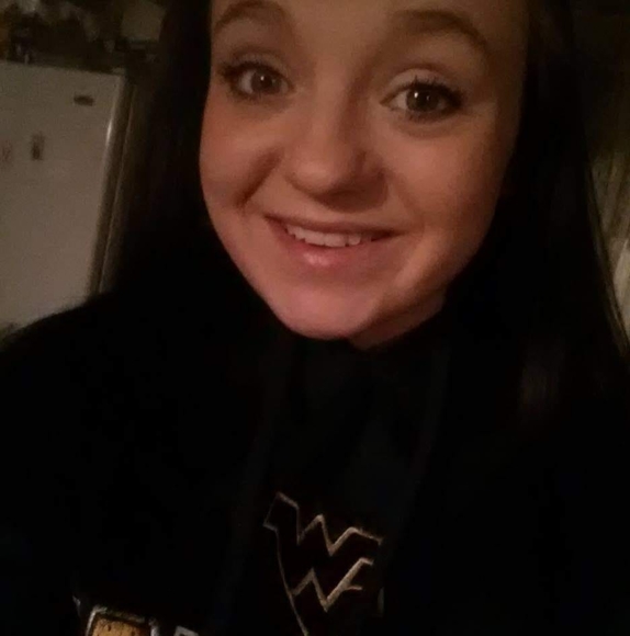 Profile Picture of Justin Babb (@justinbabb044) on Poshmark