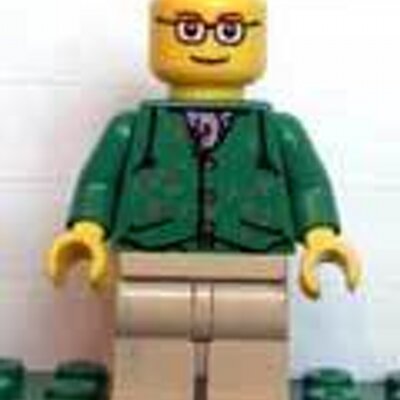 Profile Picture of Simon Bennett (@PsiBennett) on Twitter