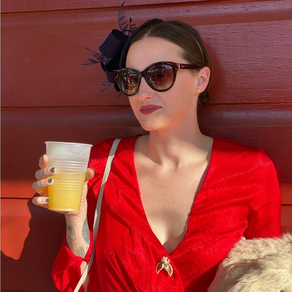 Profile Picture of Gina Nedwick (@gmn186) on Poshmark