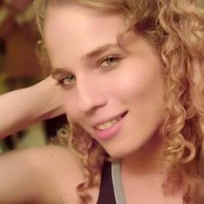 Profile Picture of Jessenia Da Silva (@jesseniadasilva) on Twitter