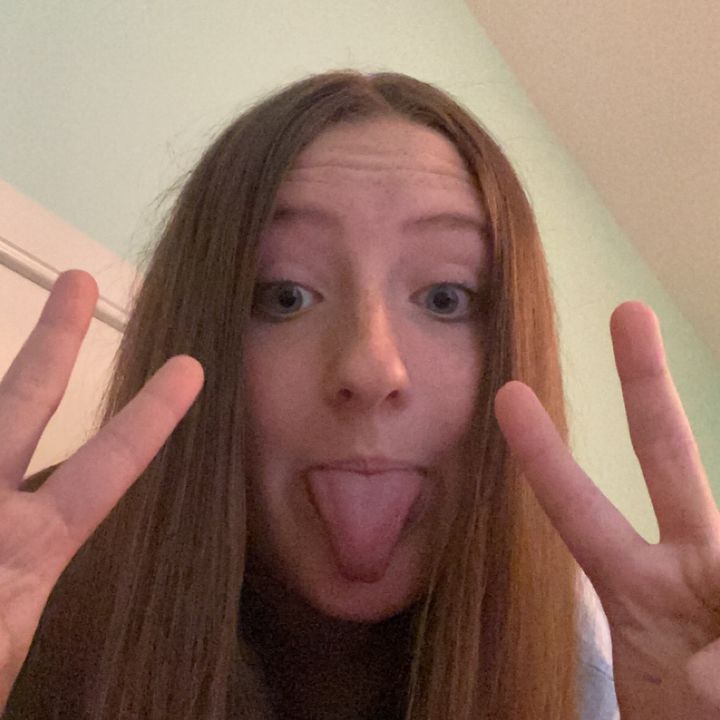 Profile Picture of sara (@saraforet) on Tiktok